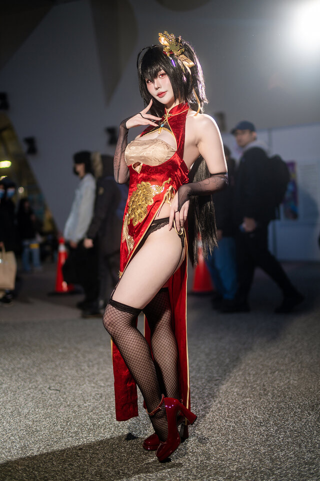 绝美重樱降临FF46! TAKO旗袍版大凤COS致命诱惑高呼顶不住 绝美重樱降临FF46! TAKO旗袍版大凤COS致命诱惑高呼顶不住
