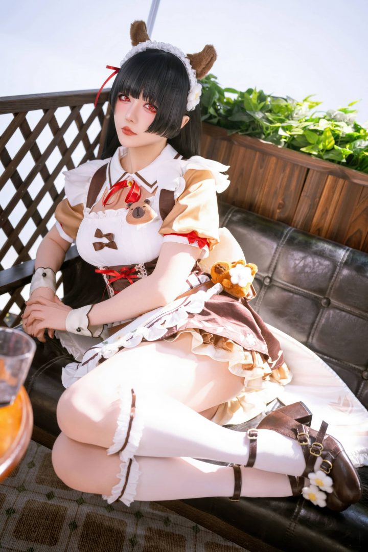 星之迟迟朽叶千咲COS赏析：演绎咖啡女仆的温柔俏皮与轻熟性感