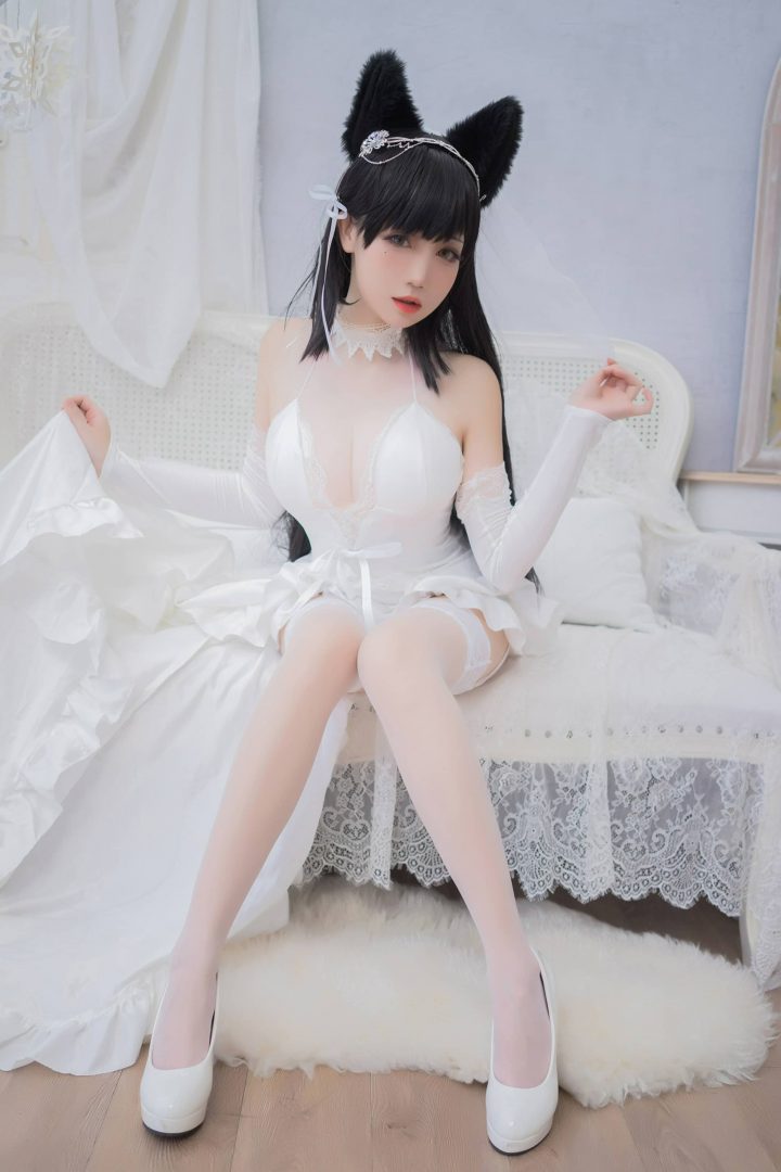 神还原预警!花嫁版爱宕COS,焖焖碳极致细节诠释的真白之誓 神还原预警!花嫁版爱宕COS,焖焖碳极致细节诠释的真白之誓