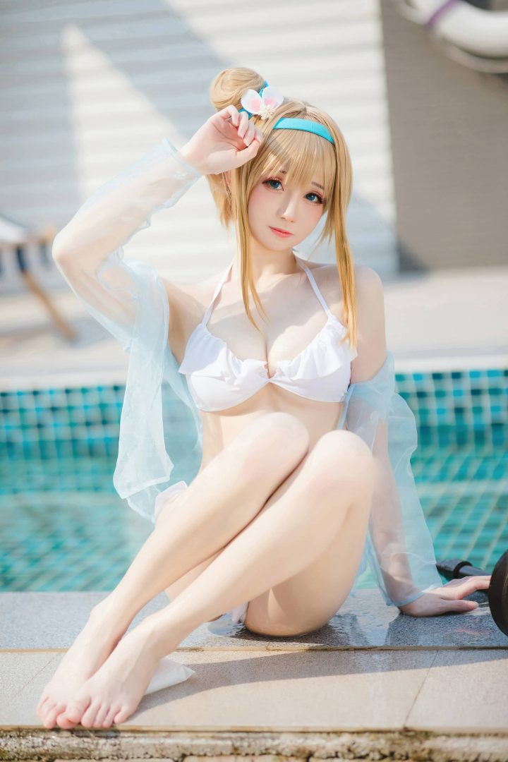 纯白荷叶边的盛夏交响:焖焖碳索米COS少女前线的仲夏之约 纯白荷叶边的盛夏交响:焖焖碳索米COS少女前线的仲夏之约
