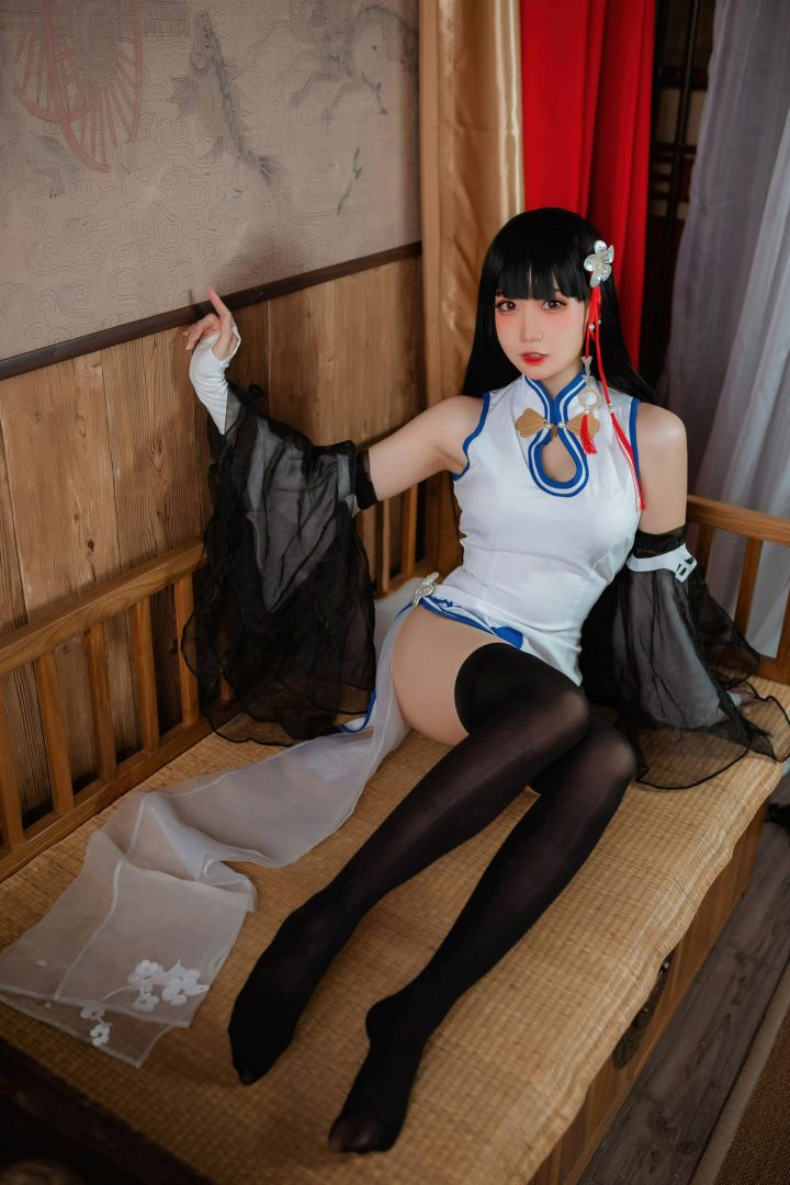柔骨侠情！焖焖碳逸仙COS，回眸间尽显高级纯欲感与东方风骨