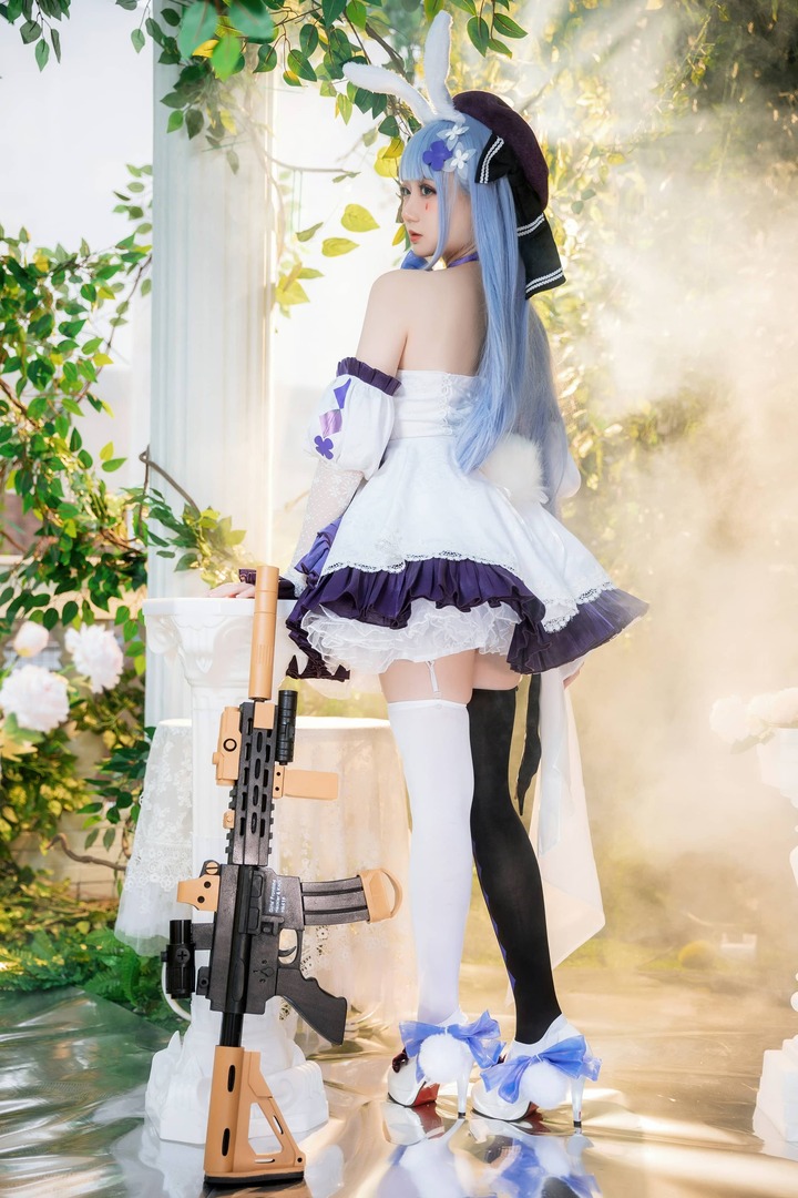 少女前线兔耳HK416COS:焖焖碳演绎甜美与冷艳的战术少女 少女前线兔耳HK416COS:焖焖碳演绎甜美与冷艳的战术少女