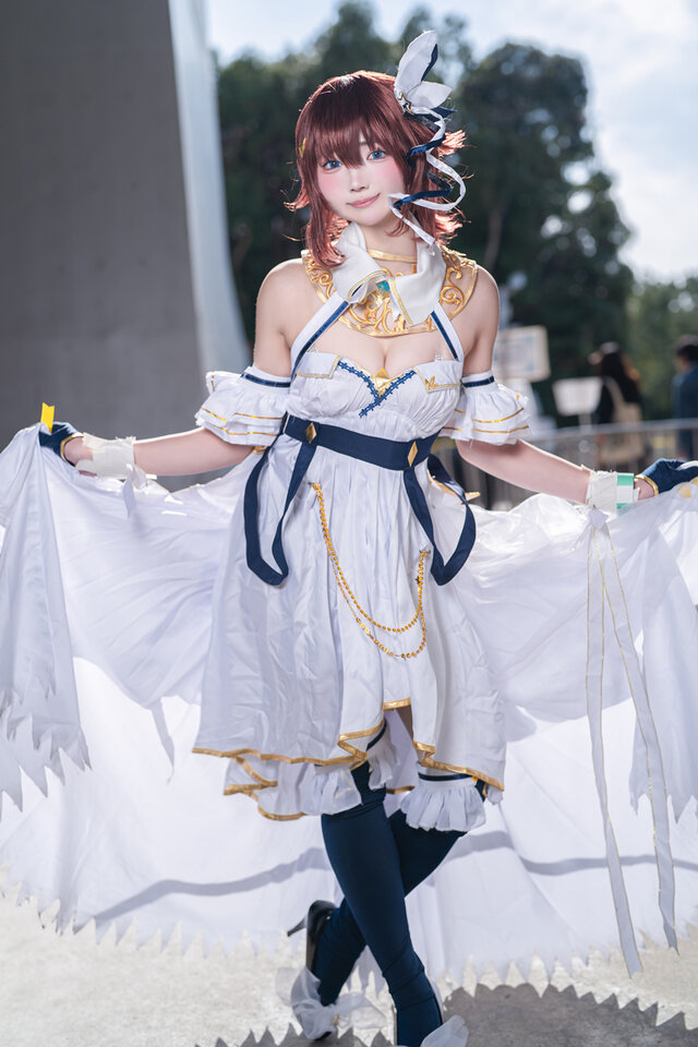 Narumera时乃空COS:纯白偶像造型太治愈,甜美笑容一眼心动 Narumera时乃空COS:纯白偶像造型太治愈,甜美笑容一眼心动