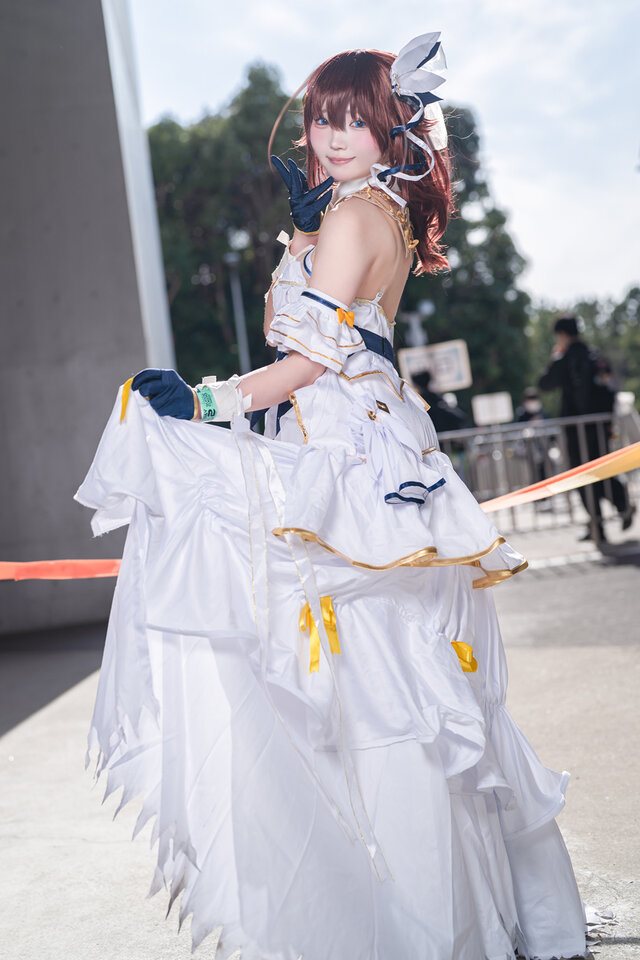 Narumera时乃空COS:纯白偶像造型太治愈,甜美笑容一眼心动 Narumera时乃空COS:纯白偶像造型太治愈,甜美笑容一眼心动