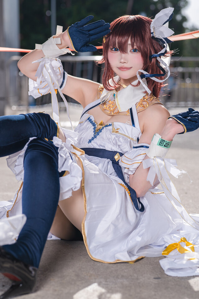 Narumera时乃空COS:纯白偶像造型太治愈,甜美笑容一眼心动 Narumera时乃空COS:纯白偶像造型太治愈,甜美笑容一眼心动