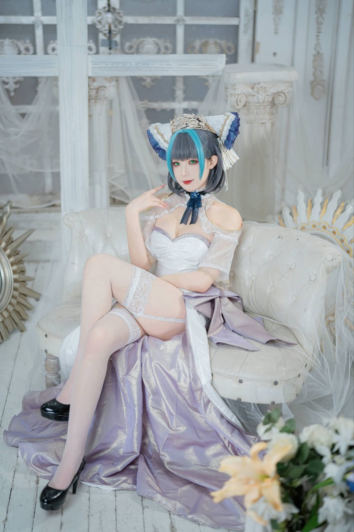 封疆疆v柴郡礼服COS赏析:梦幻礼服演绎猫系少女的优雅魅力 封疆疆v柴郡礼服COS赏析:梦幻礼服演绎猫系少女的优雅魅力