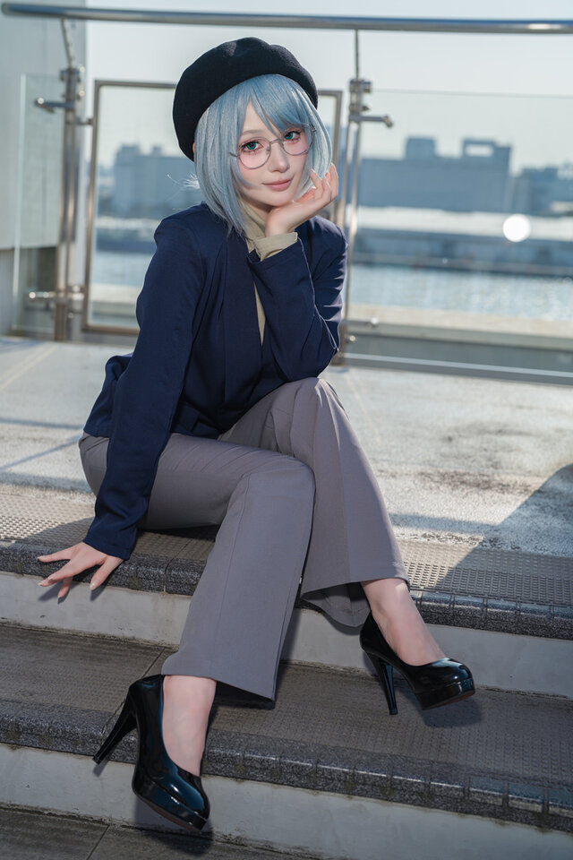 AnimeJapan现场甜度超标：月音月海片寄由良COS眼镜杀预警