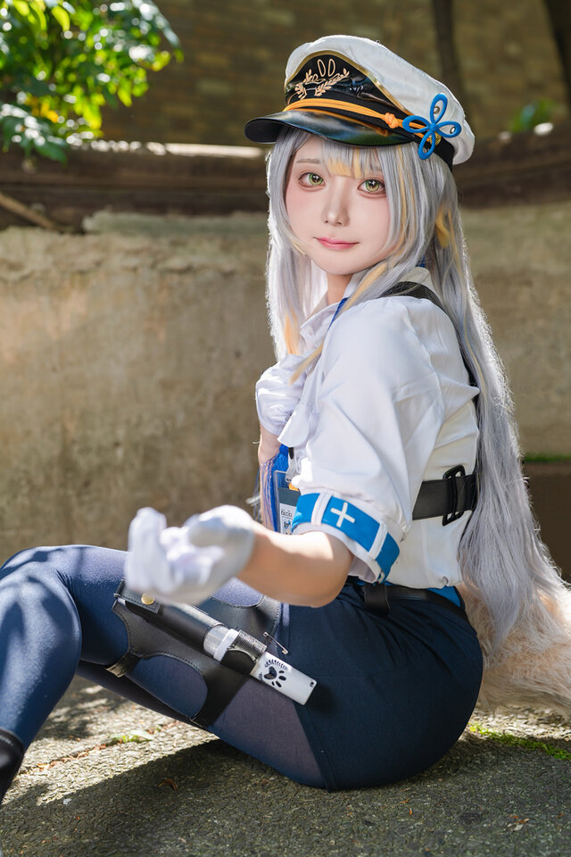 彩虹社栞叶瑠璃COS:汪Wan演绎白制服兽耳少女的治愈魅力 彩虹社栞叶瑠璃COS:汪Wan演绎白制服兽耳少女的治愈魅力