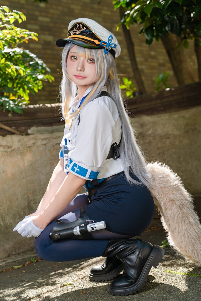 彩虹社栞叶瑠璃COS:汪Wan演绎白制服兽耳少女的治愈魅力 彩虹社栞叶瑠璃COS:汪Wan演绎白制服兽耳少女的治愈魅力