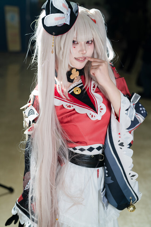 池袋acosta!漫展焦点：Koneko花火COS，神仙还原欢愉信徒