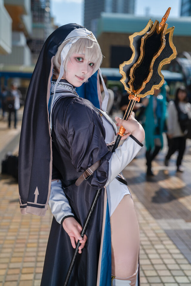 星尤奈白银诺艾尔COS:HoloLive修女造型下的骑士团长魅力 星尤奈白银诺艾尔COS:HoloLive修女造型下的骑士团长魅力