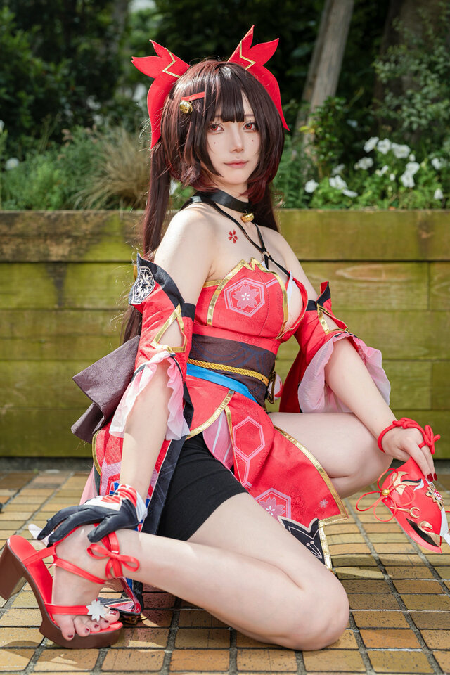 假面愚者降临池袋!Noameron绝美花火cos欢愉少女神韵拉满 假面愚者降临池袋!Noameron绝美花火cos欢愉少女神韵拉满