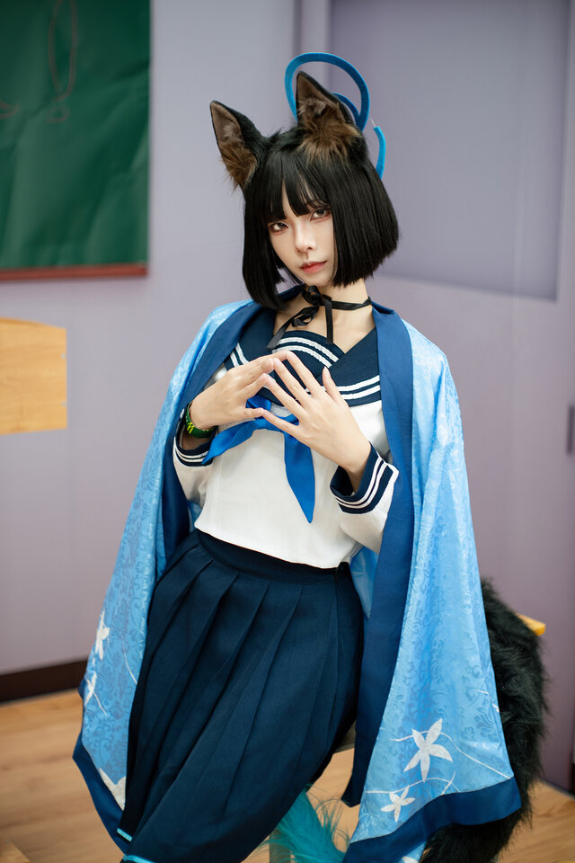 四巫日モミ桐生桔梗cos:兽耳水手服,演绎教室里的猫系少女 四巫日モミ桐生桔梗cos:兽耳水手服,演绎教室里的猫系少女