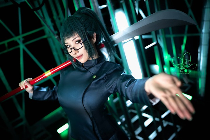 雨波HaneAme禅院真希cos|高专制服造型还原飒爽战斗气质 雨波HaneAme禅院真希cos|高专制服造型还原飒爽战斗气质