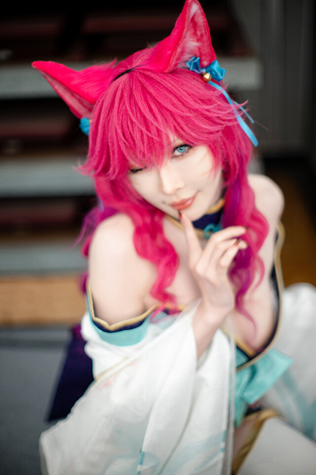 餓小璇miu阿狸COS:粉色狐耳搭配和风华服,九尾狐魅力十足 餓小璇miu阿狸COS:粉色狐耳搭配和风华服,九尾狐魅力十足
