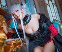 星之迟迟 cos 作品 | coser@星之迟迟演绎“礼服装”篝之雾枝