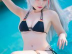 瓜希酱 cos “比基尼版”欧根亲王 | 碧蓝航线@瓜希酱 cos 作品