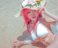 水淼aqua碧蓝航线cos作品 | 水淼aqua_COS比基尼版絮库夫