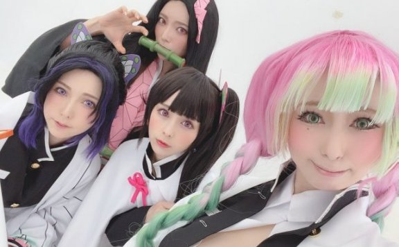 AV 女神波多野结衣在《鬼灭之刃》中 cosplay 蝴蝶忍 Kochou Shinobu