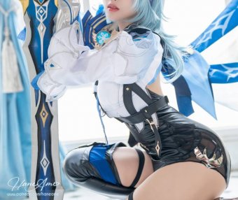 雨波_HaneAme cos优菈 | 雨波_HaneAme在《原神》化身性感迷人的优菈