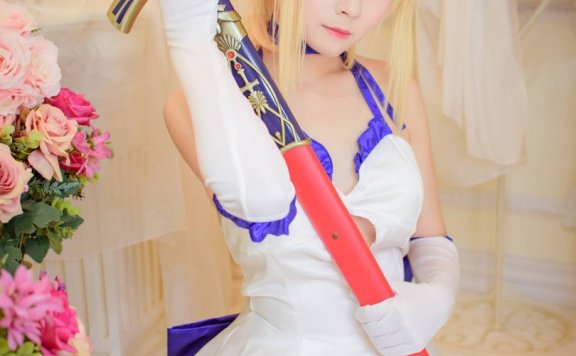 Arty亚缇cos作品 | Arty亚缇_FGO·阿尔托莉雅Lily cos [60P-92MB]