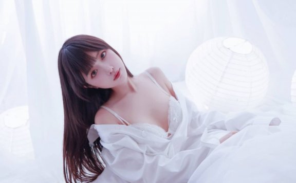 Shika小鹿鹿cos图包 | Shika小鹿鹿_纯白cosplay [18P-36MB]