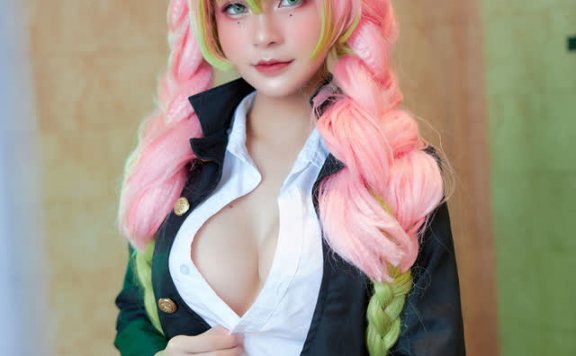 Azami@鬼灭之刃cos图集|Azami COS甘露寺蜜璃,可爱迷人