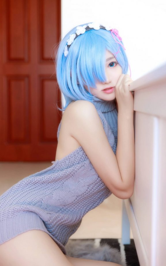 南桃Momoko cos蕾姆 | 南桃Momoko_蕾姆·露背毛衣cos [12P-94MB]