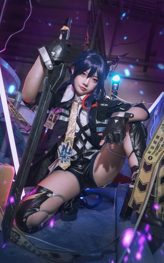 Messie Huang_cos作品 | Messie Huang_明日方舟·陈cos [12P-37MB]