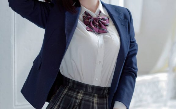 半半子cos彼女 | 半半子_彼女の制服姿が好きcos作品 [54P-84MB]