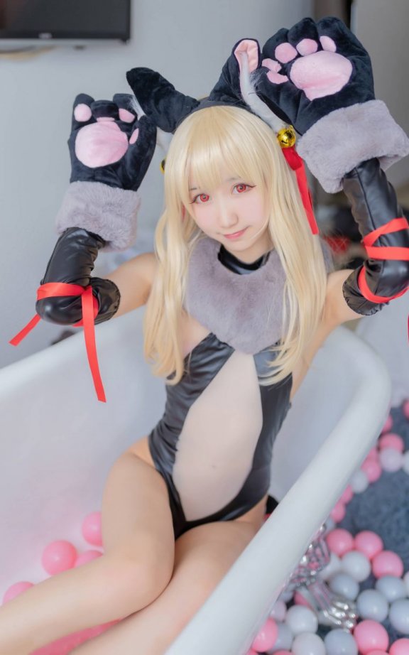 木棉棉OwO cos伊莉娅 | 木棉棉OwO_英雄传说·伊莉娅cos作品 [28P-87MB]