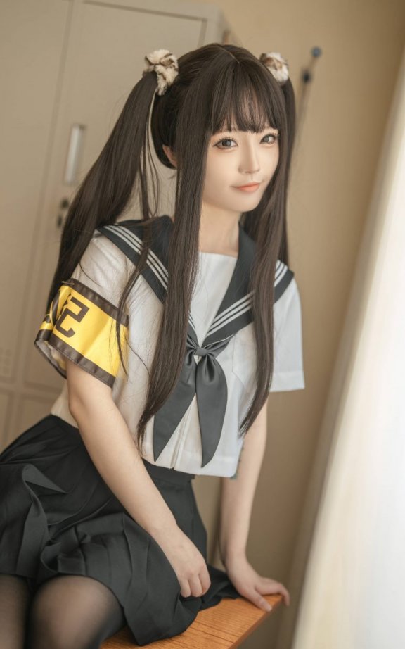 桃良阿宅_jk cos系列 | 桃良阿宅_风纪委员·教室jk cos作品 [33P-313MB]