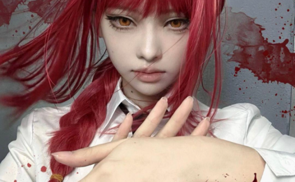 coser@周仙仙耶在《链锯人》中化身“超越原版”的玛奇玛