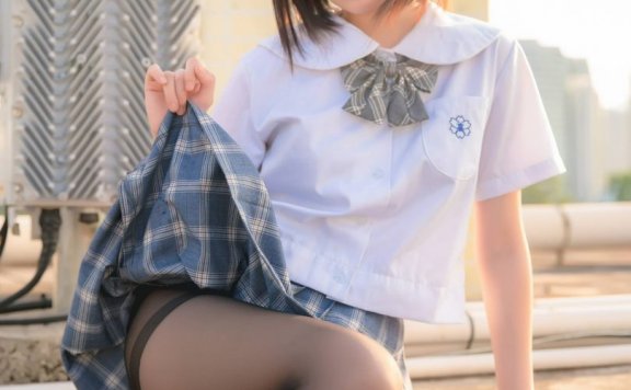 您的蛋蛋_JK cos系列 | 您的蛋蛋_YouMi尤蜜·天台JK cos作品 [41P-662MB]