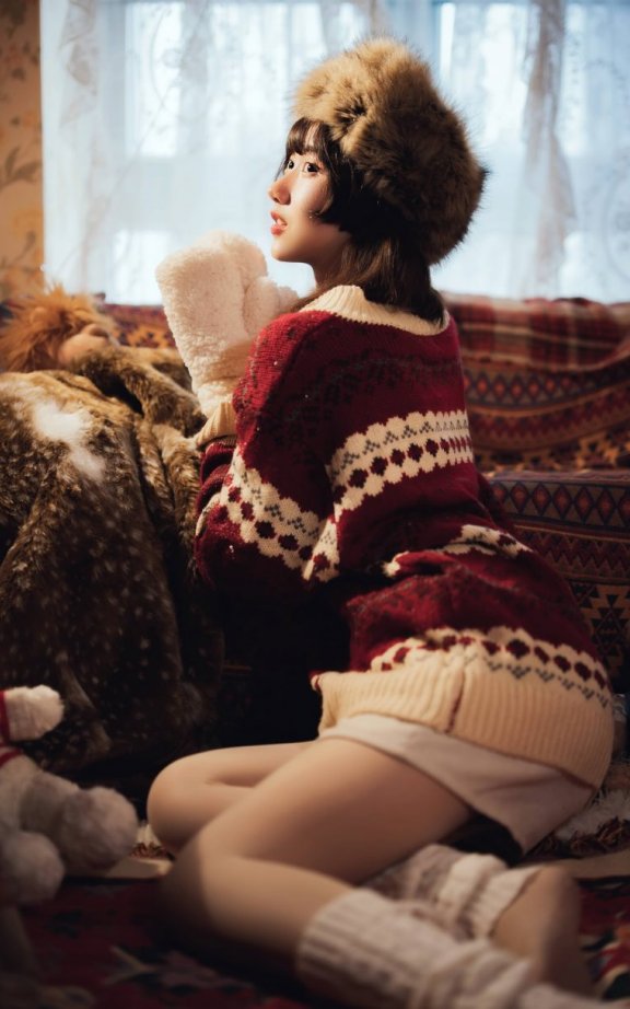 木棉棉OwO_圣诞cosplay | 木棉棉OwO_毛衣·圣诞快乐cos作品 [25P-468MB]