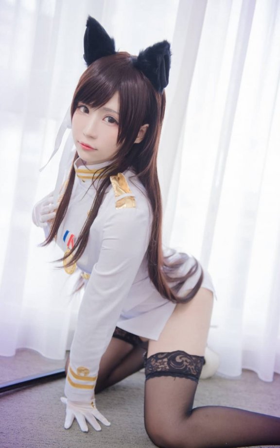 白神泱_cos爱岩 | 白神泱_碧蓝航线·爱岩 獒犬cos作品 [21P-12MB]