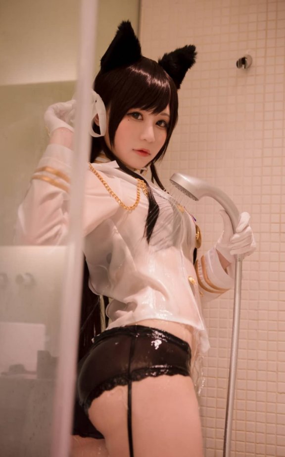 白神泱_碧蓝航线系列 | 白神泱_碧蓝航线·爱岩犬 浴缸cos作品 [21P-12MB]