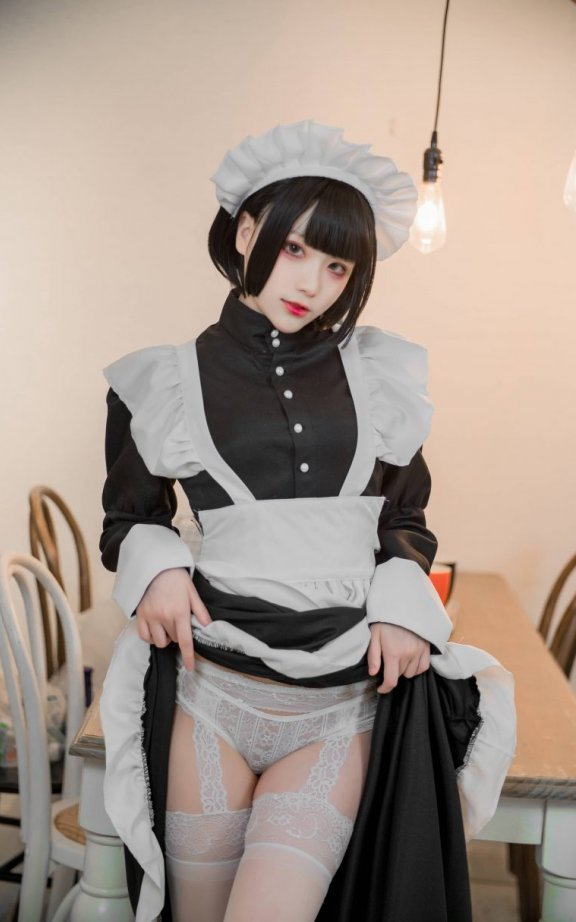 起司块wii cos女仆 | 起司块wii_女仆·正装+棕透明装cos作品 [100P-1006MB]