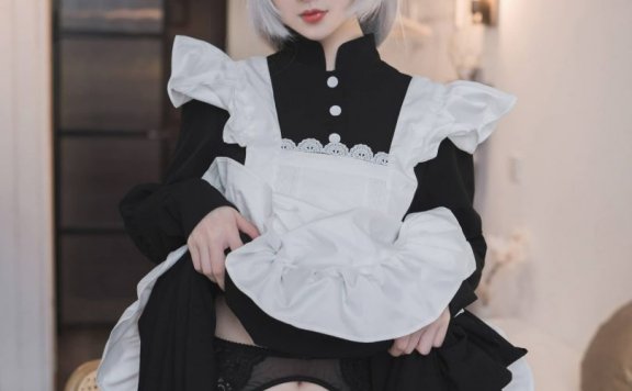 rioko凉凉子cos女仆 | rioko凉凉子(肉扣热热子)_贴心的牛奶女仆cos作品 [45P-465MB]