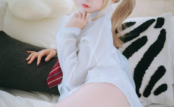 日奈娇_衬衫cos系列 | 椎名莜(日奈娇)_衬衫小狗cos图包 [159P-1.70GB]