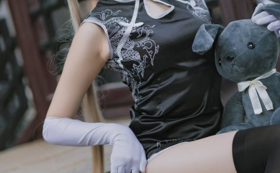 瓜希酱cos春日野穹 | 瓜希酱_缘之空·穹妹 黑旗袍cos作品 [14P-78MB]