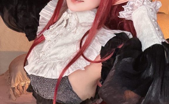 团宝_cos《更衣人偶坠入爱河》小恶魔莉兹，唤醒你的深夜幻想