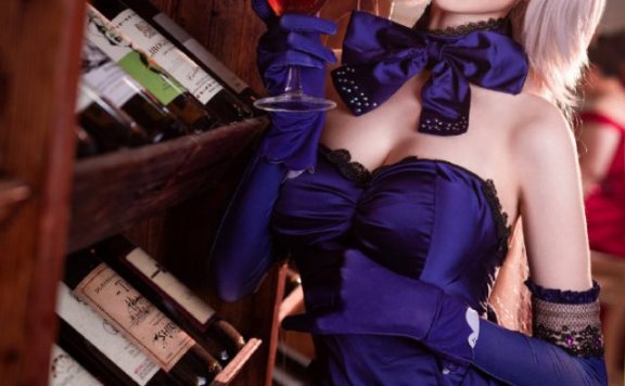 青青子Js cosplay“圣夜的晚餐”礼装的黑贞,迷人魅力尽显