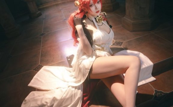 [崩坏：星穹铁道]枣糕-吃谷人黛博魂cos姬子，惊艳引爆社交媒体