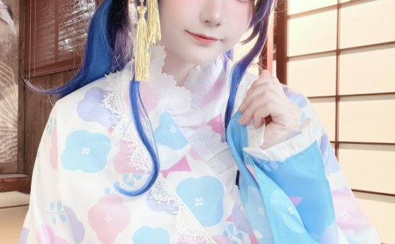 花崎Makura cos天宫心,点亮彩虹的可爱虚拟主播