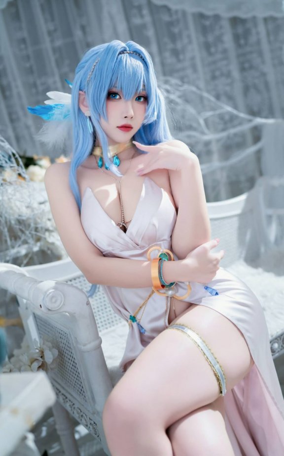 宮本桜cos海伦 | 宮本桜_胜利女神NIKKE·海伦礼服cos作品 [19P-197MB]