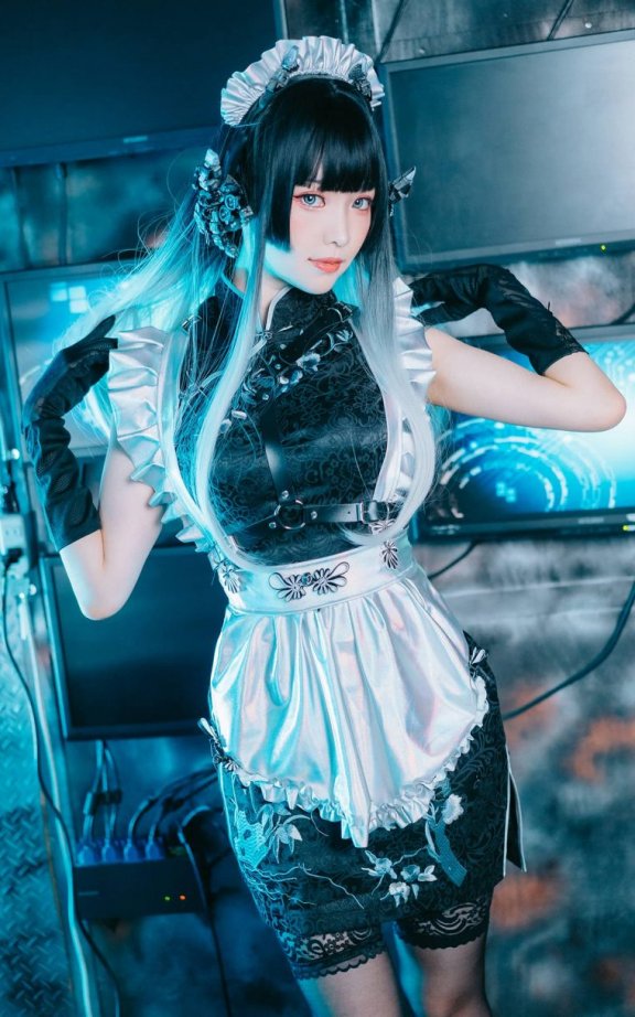 ElyEE子cos赛博女仆 | ElyEE子_Melanite黑榴石·赛博女仆cos [30P-106MB]