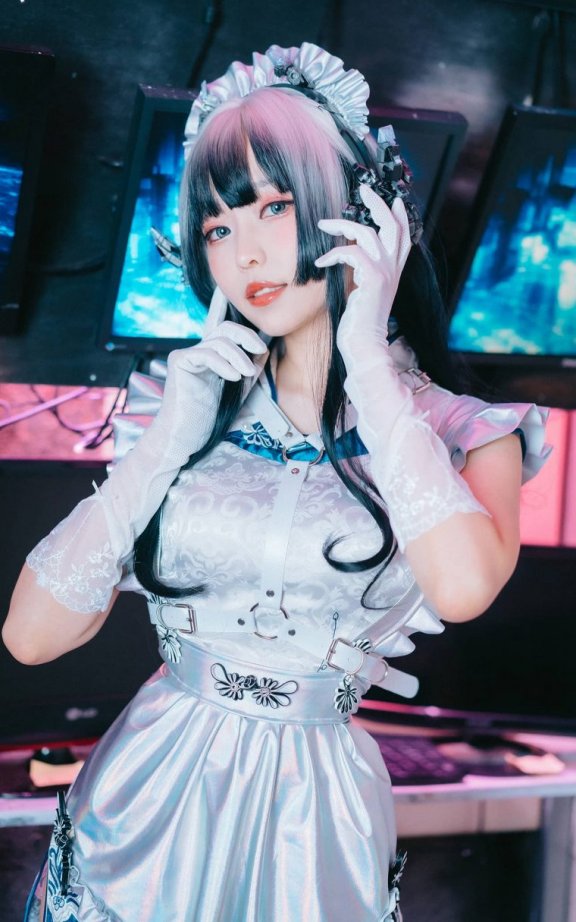 ElyEE子_Violane青辉石·赛博女仆cos [28P-93MB] | ElyEE子cos赛博女仆
