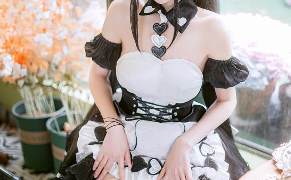 探索南宫的COS寫真世界:碧蓝航线能代女仆COSPLAY