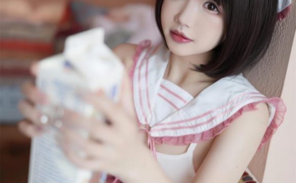 牛奶浴与美白肌肤的真相:coser雪睛Astra为你验证传言